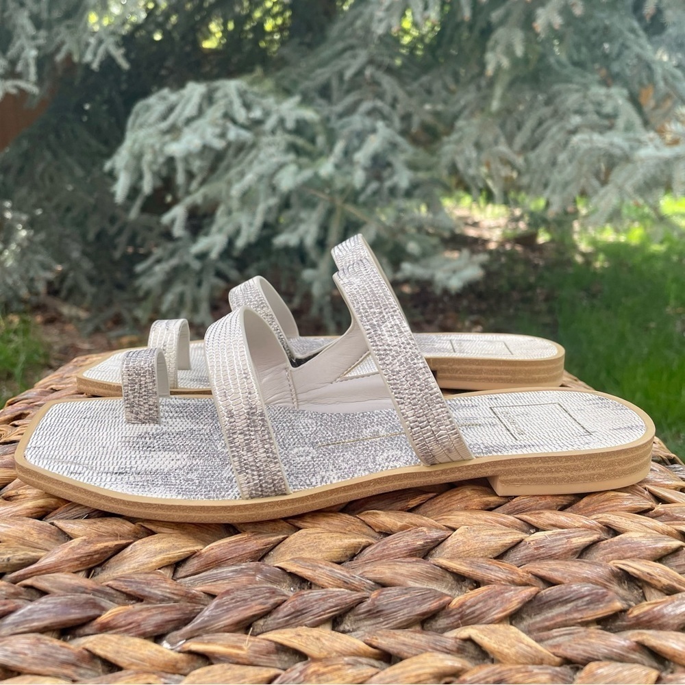 Dolce Vita Isala Snake Embossed 3-strap Toe Ring Shimmery Flat Sandals. Size 7 - Picture 9 of 9